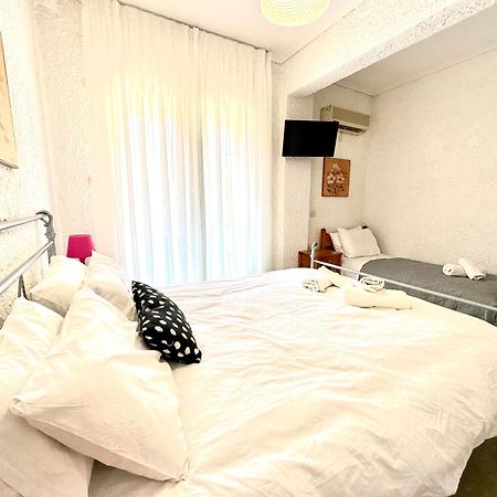 Katerina Apartments Neos Pirgos Room photo